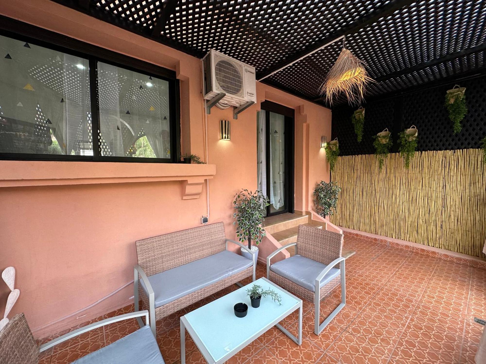 Oasis De Detente Avec Terrasse Et Vue Sur Piscine Marrakesh Ngoại thất bức ảnh